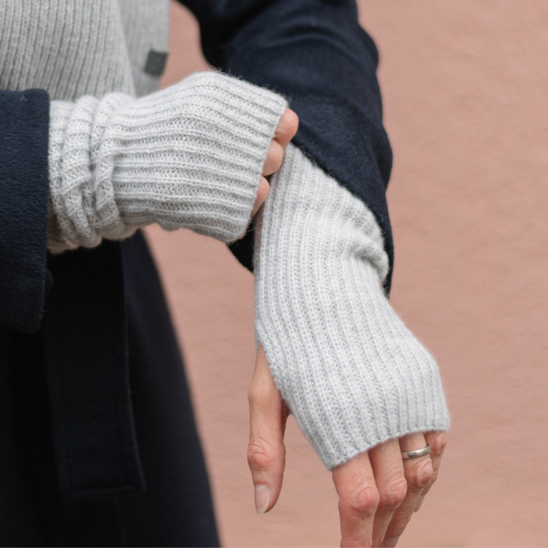 Wrist Warmers Grey