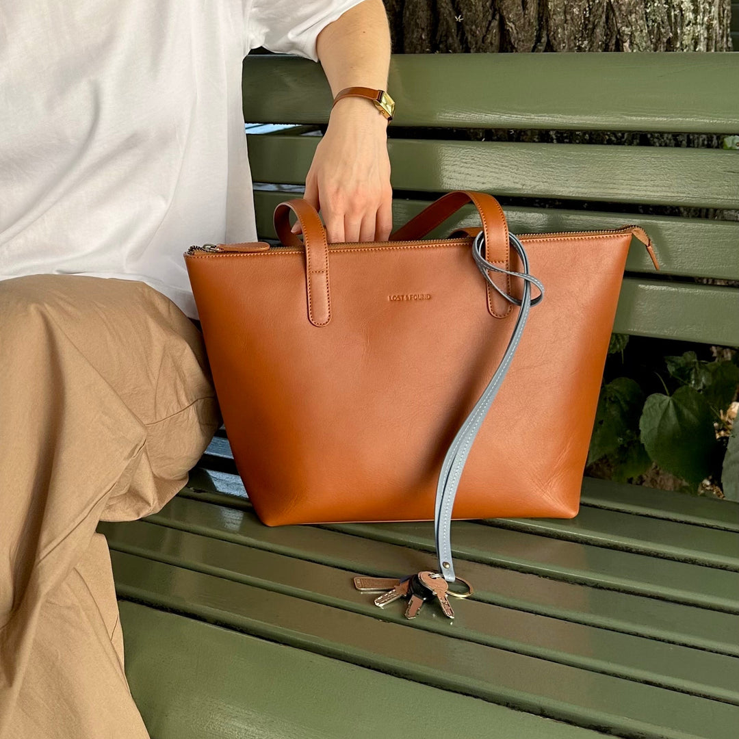 Everyday Shopper Petit Caramel